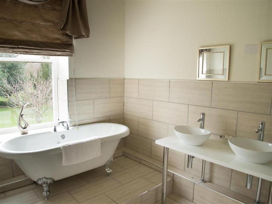 Mansfield Manor Hotel Kültér fotó